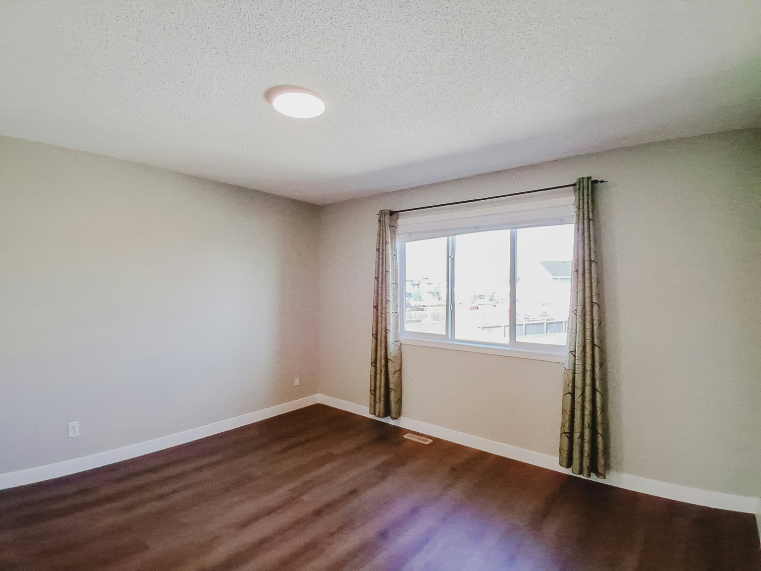 Upper-346 Saddlebrook Way Northeast, Calgary, AB, T3J 0B4 - 11