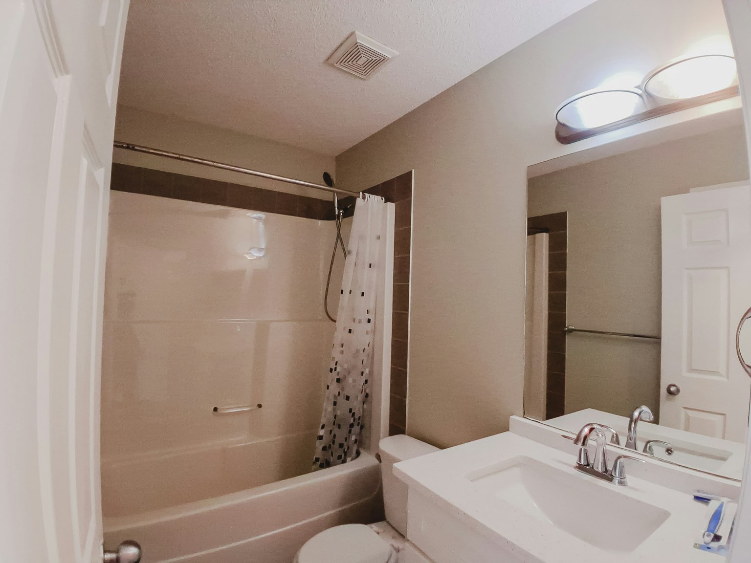 Upper-346 Saddlebrook Way Northeast, Calgary, AB, T3J 0B4 - 16