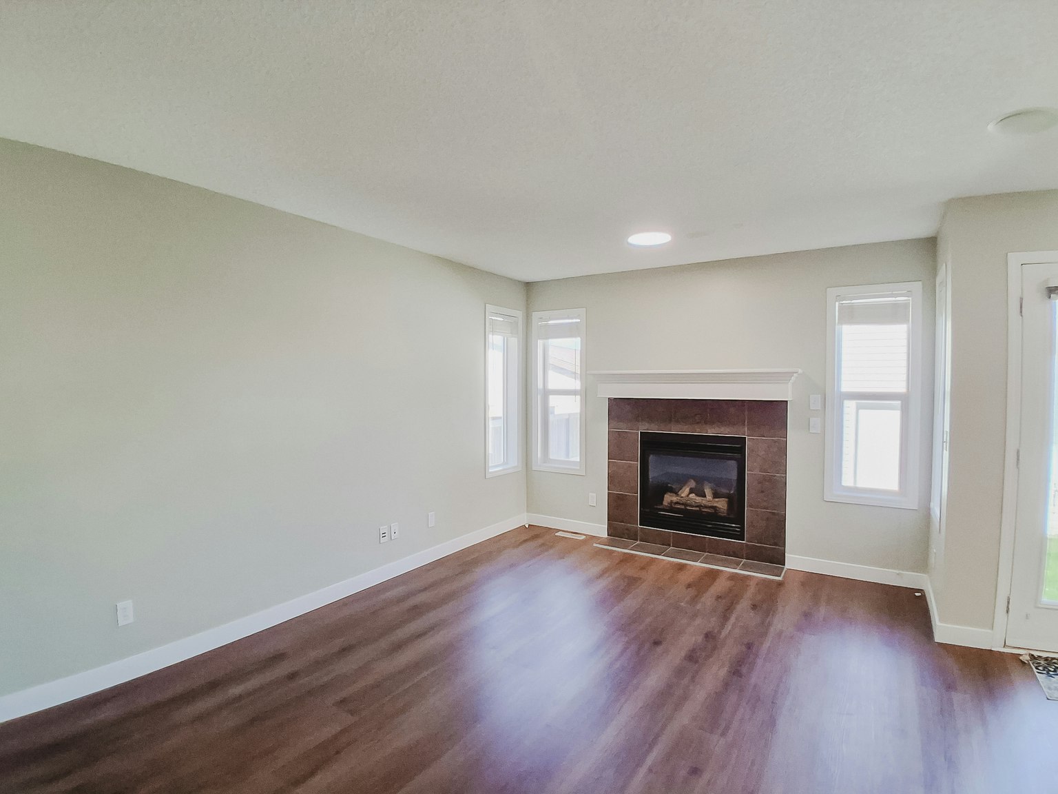 Upper-346 Saddlebrook Way Northeast, Calgary, AB, T3J 0B4 - 6