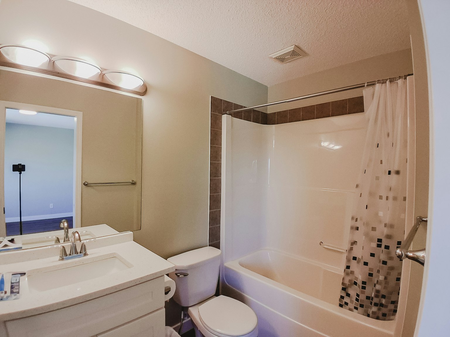 Upper-346 Saddlebrook Way Northeast, Calgary, AB, T3J 0B4 - 13