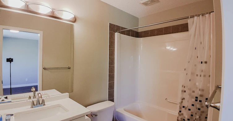 Upper-346 Saddlebrook Way Northeast, Calgary, AB, T3J 0B4 - 13