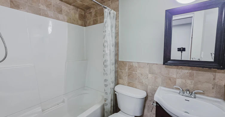 Lower-346 Saddlebrook Way Northeast, Calgary, AB, T3J 0B4 - 7