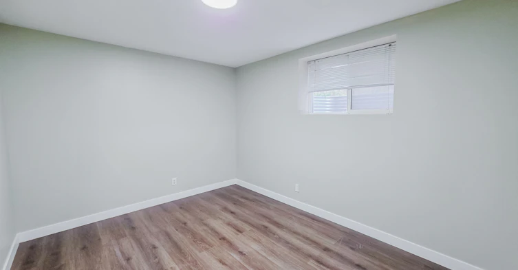 Lower-346 Saddlebrook Way Northeast, Calgary, AB, T3J 0B4 - 9
