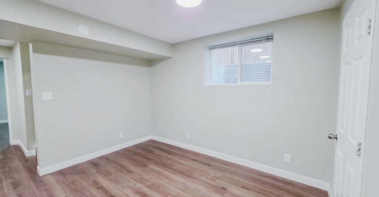 Lower-346 Saddlebrook Way Northeast, Calgary, AB, T3J 0B4 - 5