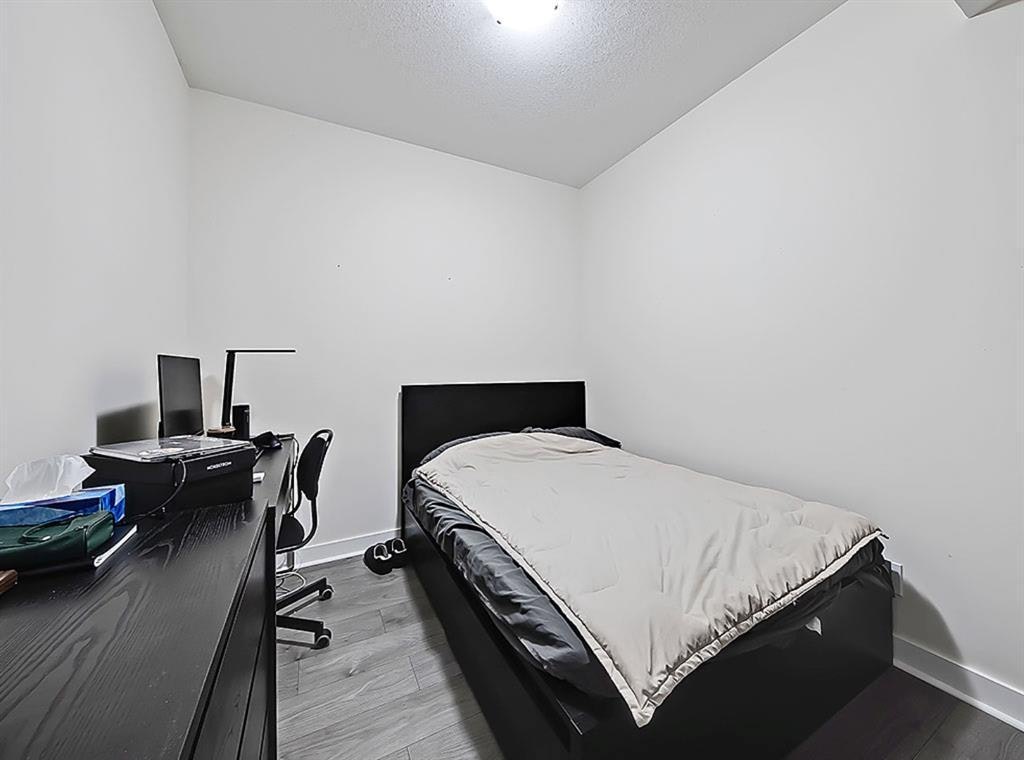 409-10 Brentwood Common Northwest, Calgary, AB, T2L 2L6 - 11