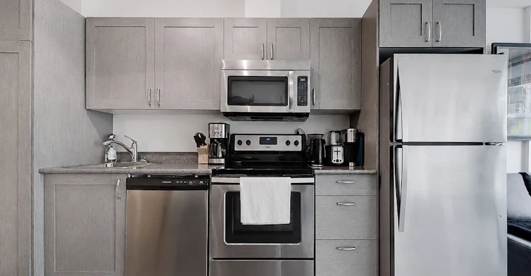 409-10 Brentwood Common Northwest, Calgary, AB, T2L 2L6 - 5