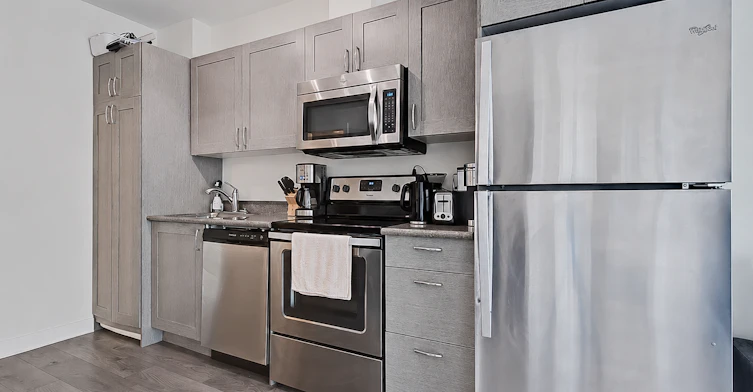 409-10 Brentwood Common Northwest, Calgary, AB, T2L 2L6 - 6