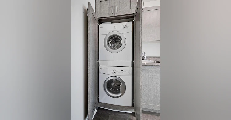 409-10 Brentwood Common Northwest, Calgary, AB, T2L 2L6 - 8