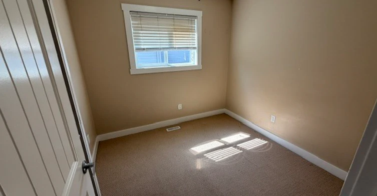 3715 11 Street Nw, Edmonton, AB, T6T 0E8 - 15