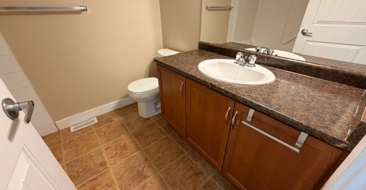 3715 11 Street Nw, Edmonton, AB, T6T 0E8 - 16