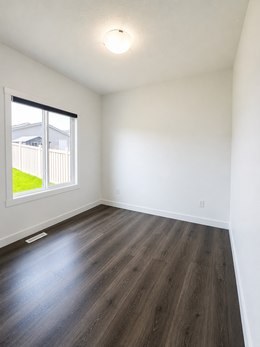 9384 221 Street Northwest, Edmonton, AB, T5T 1N1 - 3
