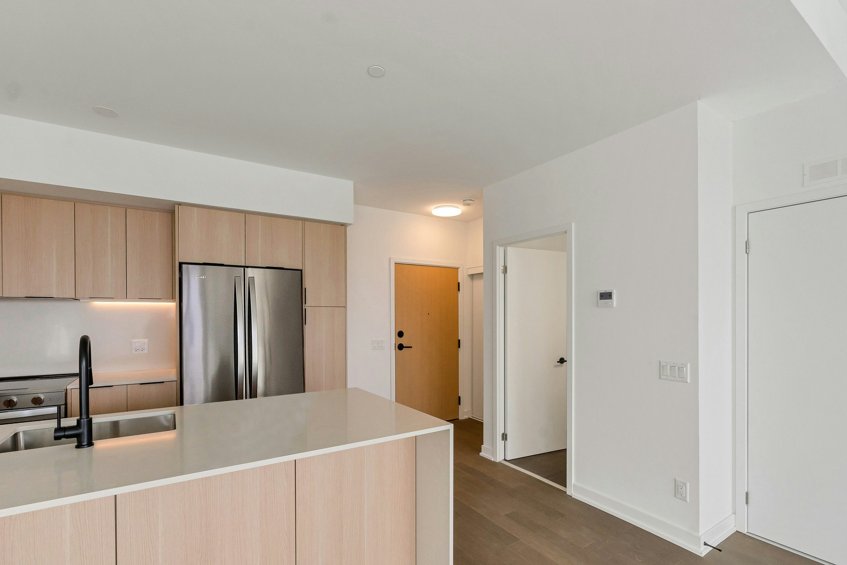 619  - Penthouse - 31 Huron St-31 Huron Street, Collingwood, ON, L9Y 5T7 - 3
