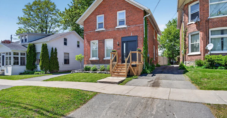55 Bridge Street West, Greater Napanee, ON, K7R 2C4 - 2