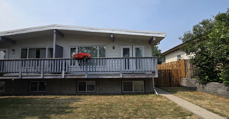39-39 Dalton Bay Northwest, Calgary, AB, T3A 1H7