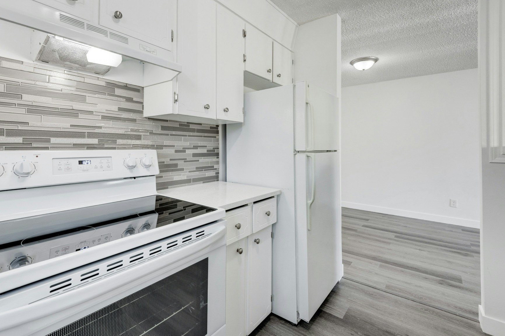 M-2825 12 Avenue Southeast, Calgary, AB, T2A 0G5 - 8