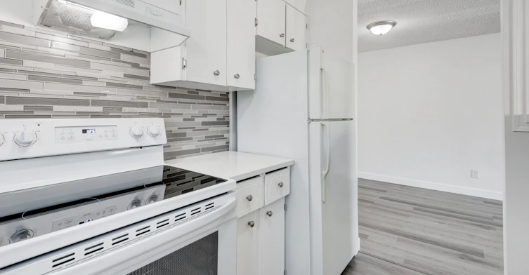 M-2825 12 Avenue Southeast, Calgary, AB, T2A 0G5 - 8