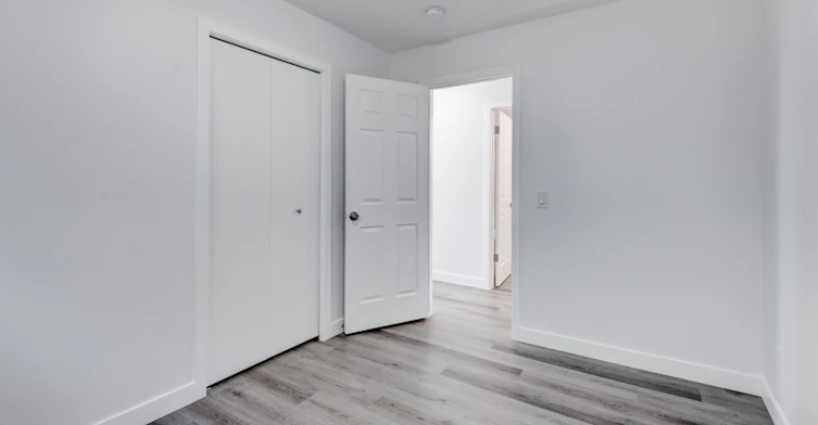 M-2825 12 Avenue Southeast, Calgary, AB, T2A 0G5 - 13