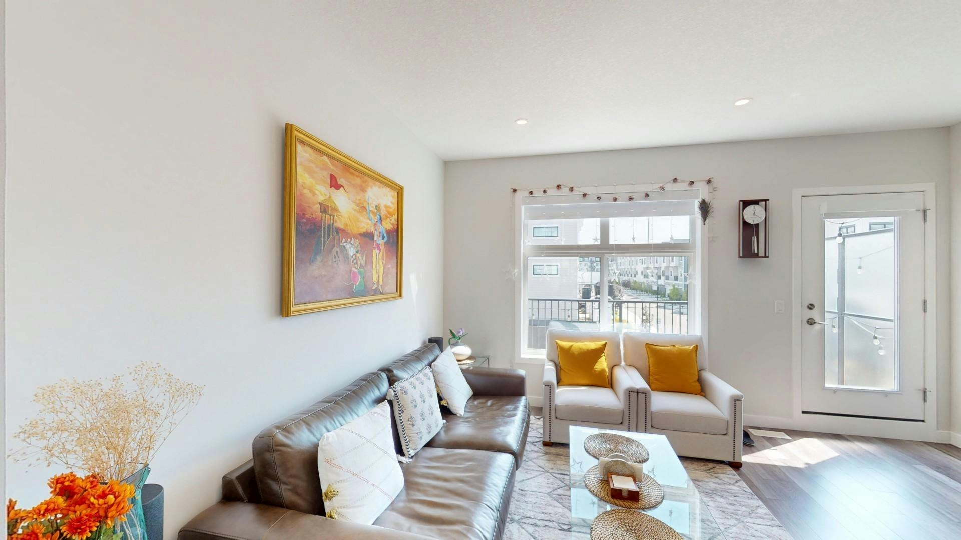 141 Les Jardins Park Southeast, Calgary, AB, T2C 5V3 - 3
