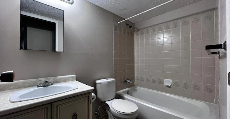 5220 41 Street, Innisfail, AB, T4G 1C4 - 6