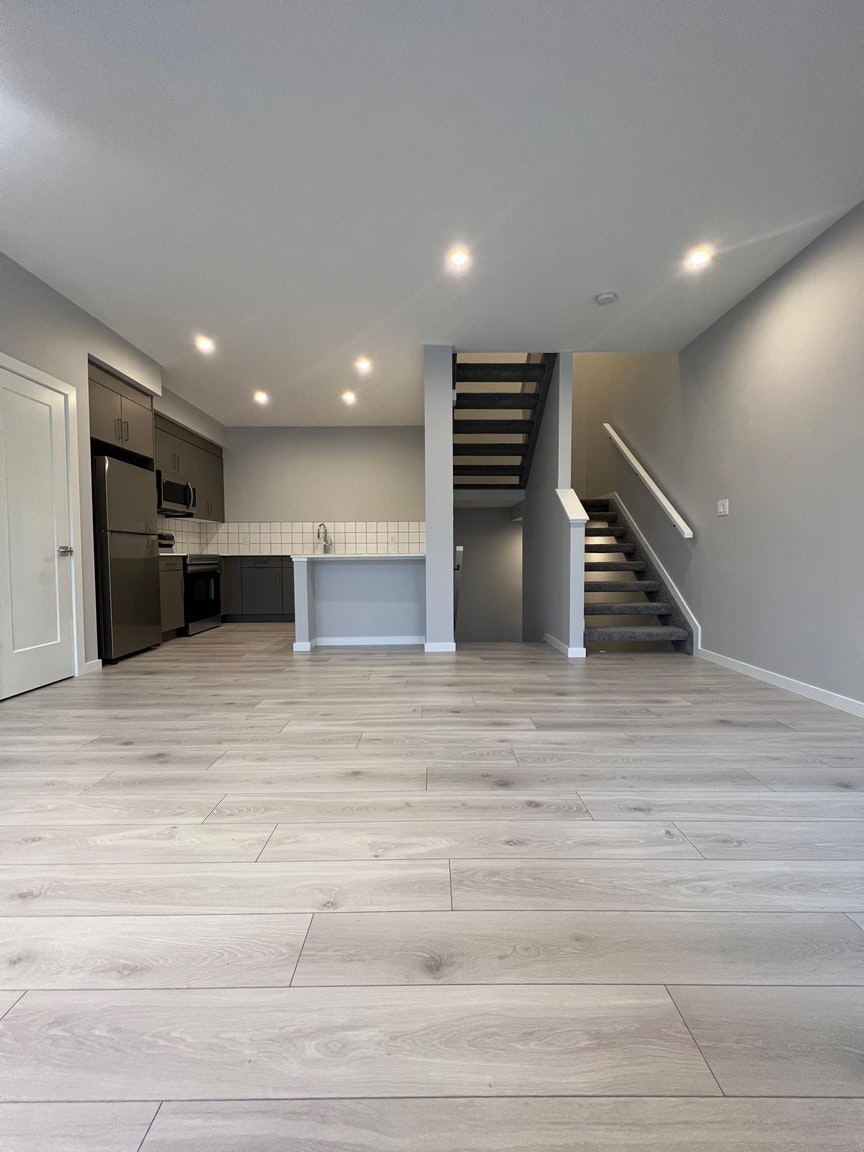 1304 Rutherford Road Southwest, Edmonton, AB, T6W 0B4