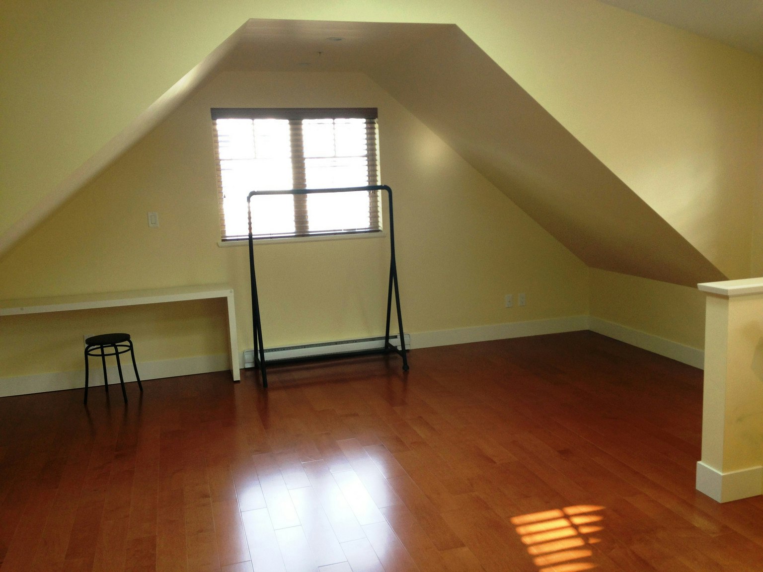 3731 West 11th Avenue, Vancouver, BC, V6R 2K7 - 4