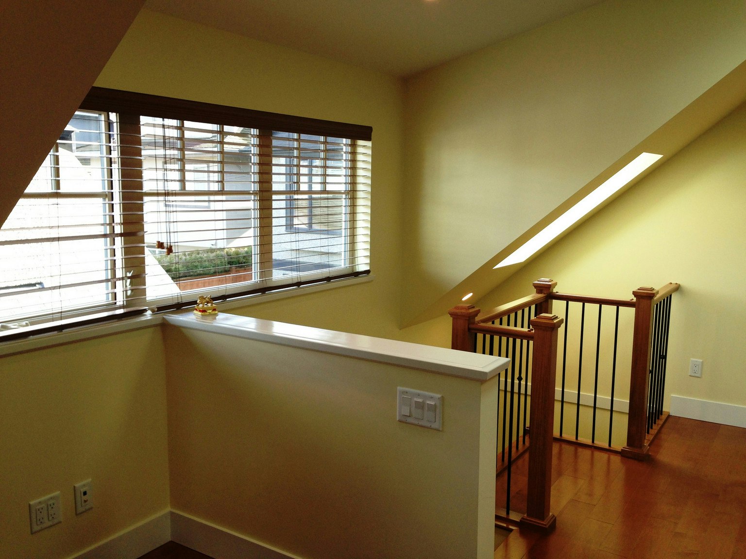 3731 West 11th Avenue, Vancouver, BC, V6R 2K7 - 5