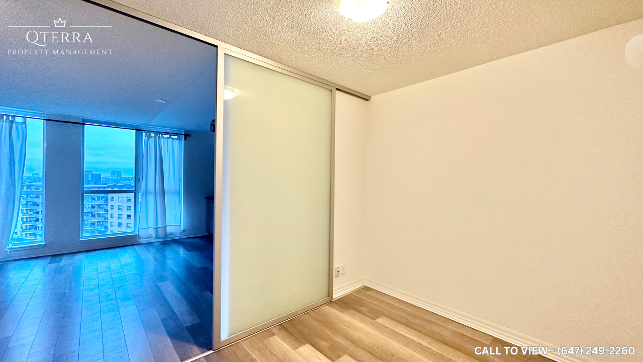 904-80 Esther Lorrie Drive, Toronto, ON, M9W 0C6 - 5