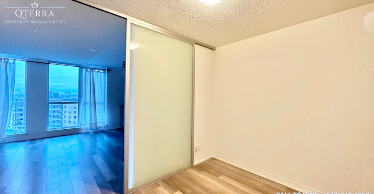 904-80 Esther Lorrie Drive, Toronto, ON, M9W 0C6 - 5