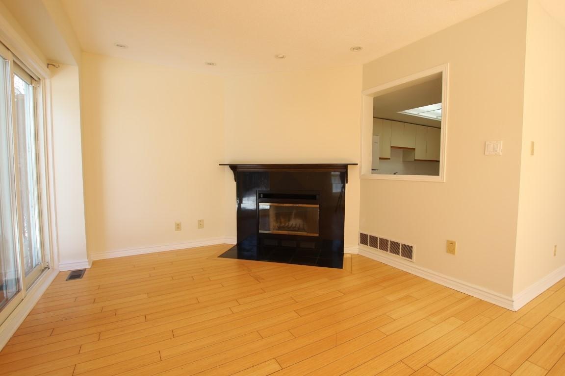 45-45 Mcgibbon Drive, Ottawa, ON, K2L 4A6 - 5