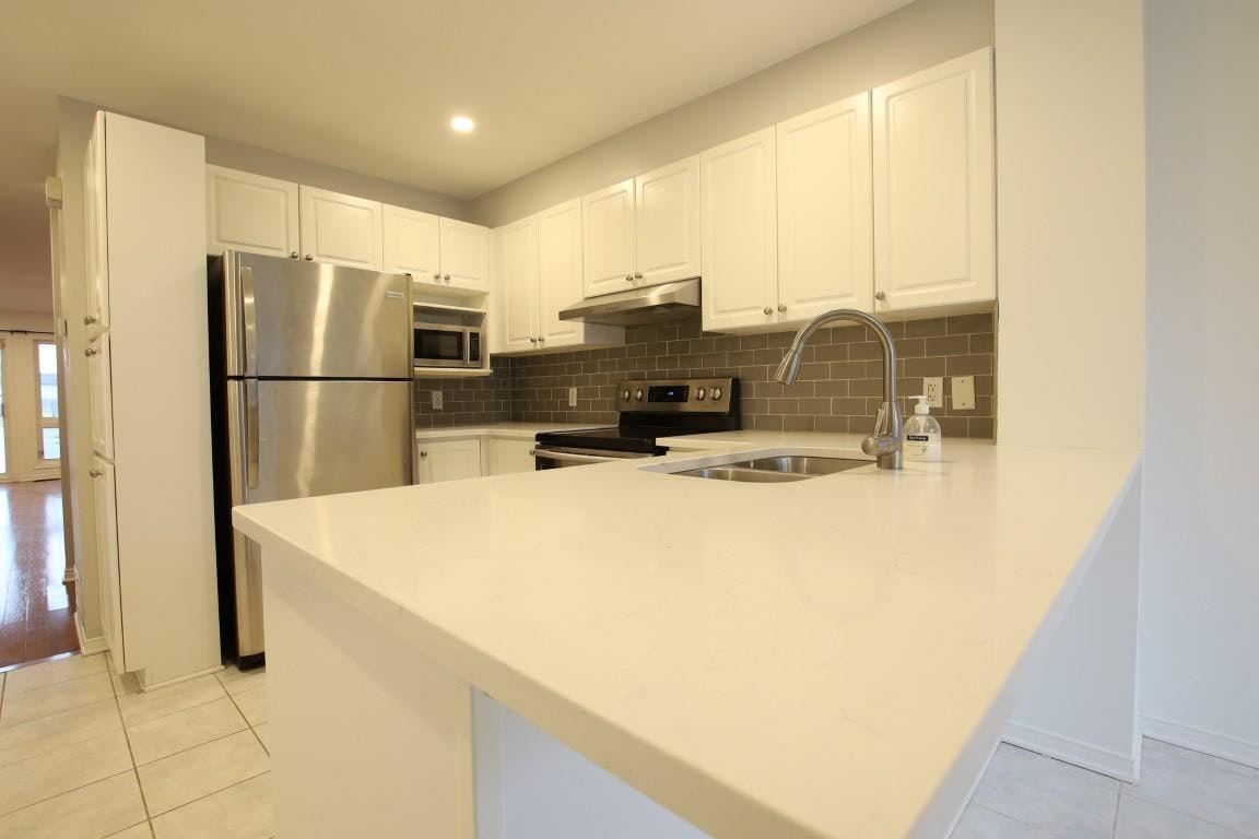 436-436 Hillsboro Private, Ottawa, ON, K2M 3A8 - 2