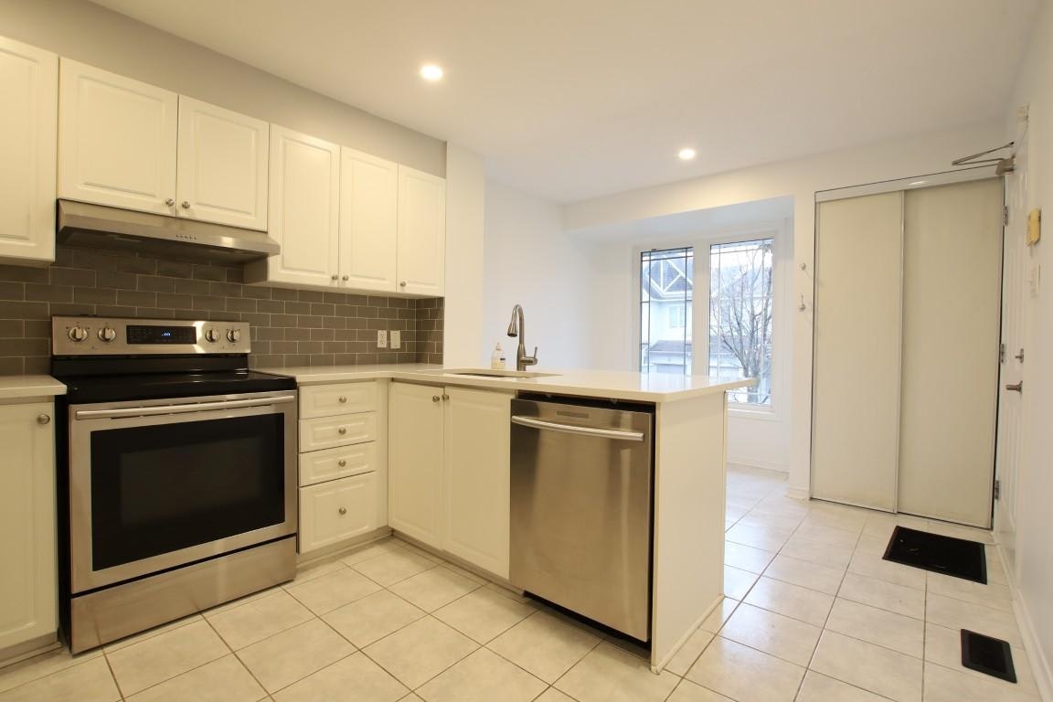 436-436 Hillsboro Private, Ottawa, ON, K2M 3A8 - 4