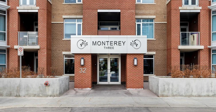 102-32 Varsity Estates Circle Northwest, Calgary, AB, T3A 2Y1 - 4