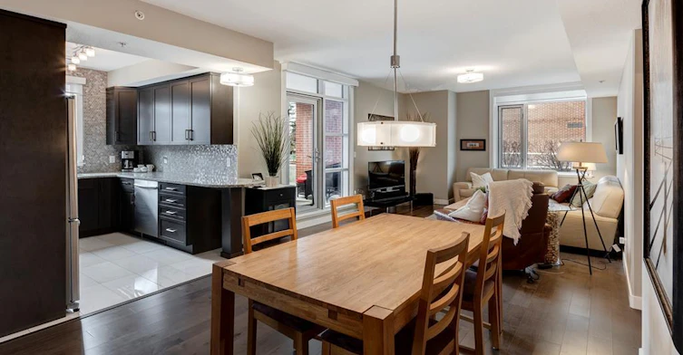 102-32 Varsity Estates Circle Northwest, Calgary, AB, T3A 2Y1 - 2