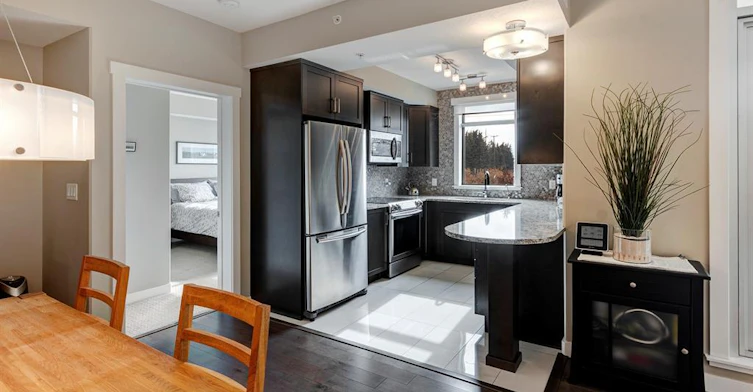 102-32 Varsity Estates Circle Northwest, Calgary, AB, T3A 2Y1 - 11