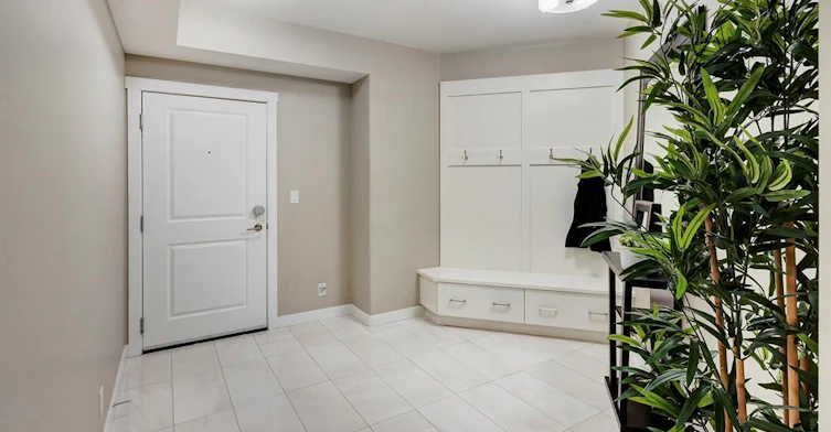 102-32 Varsity Estates Circle Northwest, Calgary, AB, T3A 2Y1 - 5