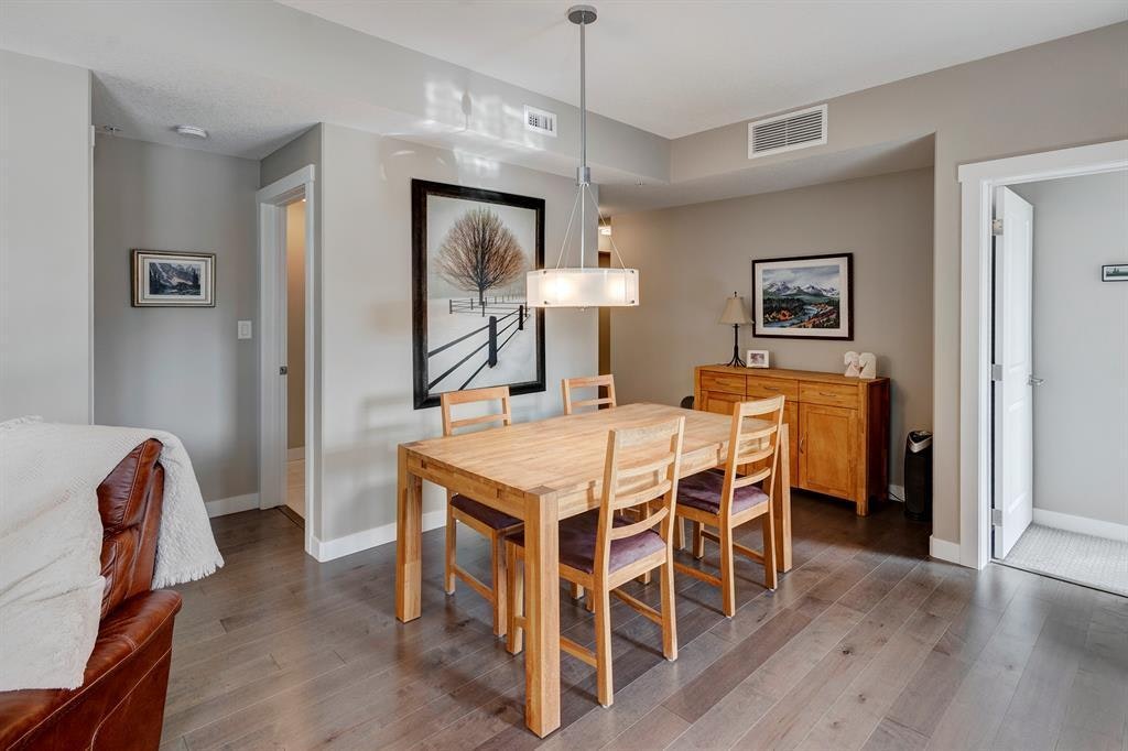 102-32 Varsity Estates Circle Northwest, Calgary, AB, T3A 2Y1 - 6