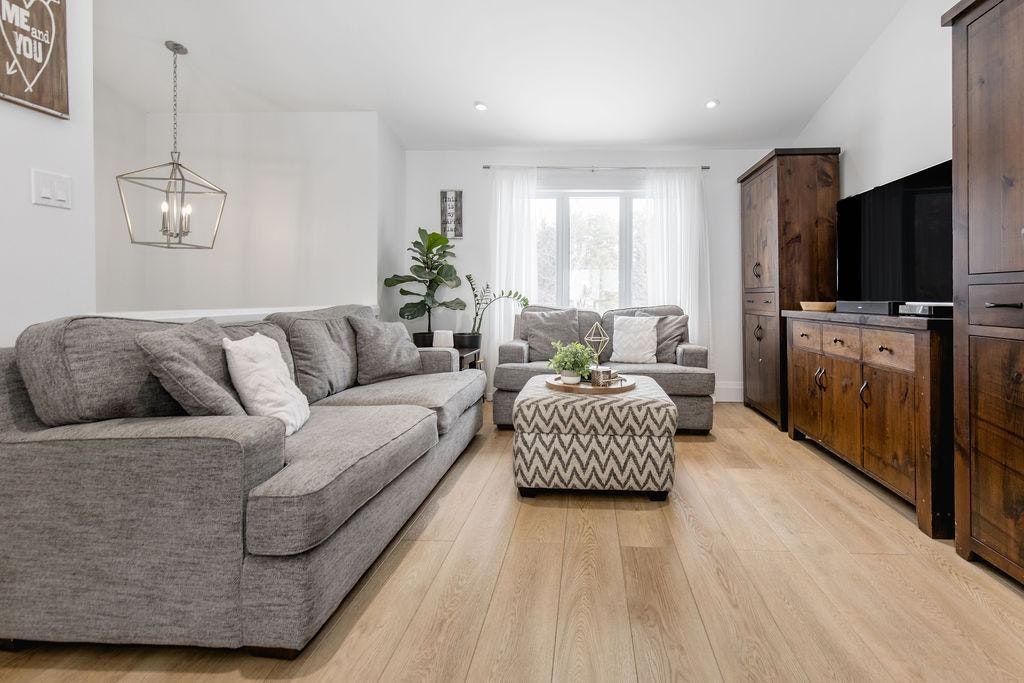 15 Sugarbush Road, Oro-Medonte, ON, L0K 1E0 - 7