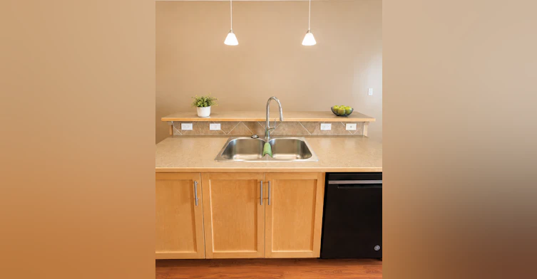 4831 104a Street Northwest, Edmonton, AB, T6H 0R5 - 12