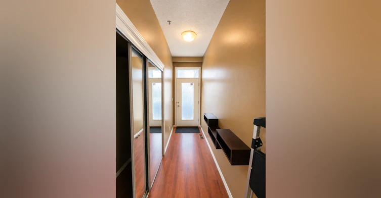 4831 104a Street Northwest, Edmonton, AB, T6H 0R5 - 4