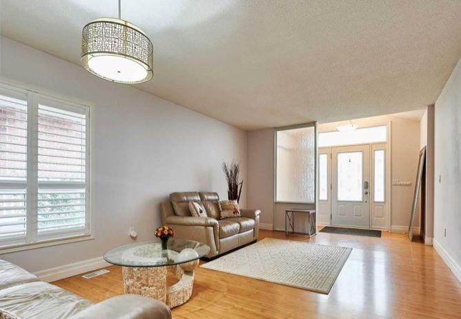 26 O'connor Lane, Guelph, ON, N1E 7G5 - 7