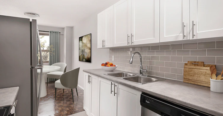 0604-2077 Prospect Street, Burlington, ON, L7R 1Z4 - 3