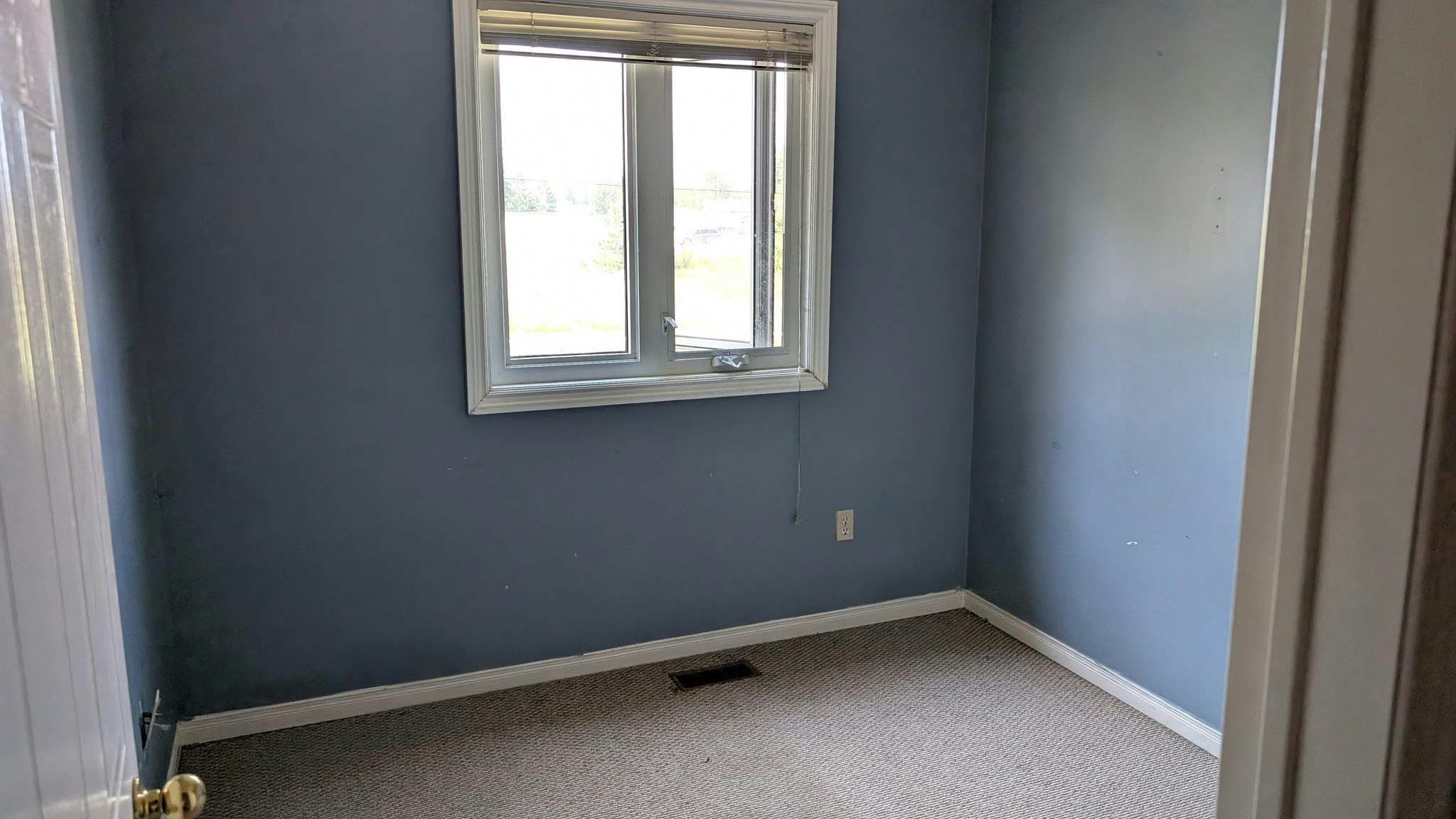 302 College Avenue West, Guelph, ON, N1G 4T6 - 8
