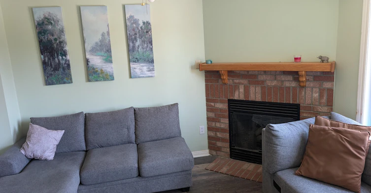 302 College Avenue West, Guelph, ON, N1G 4T6 - 4