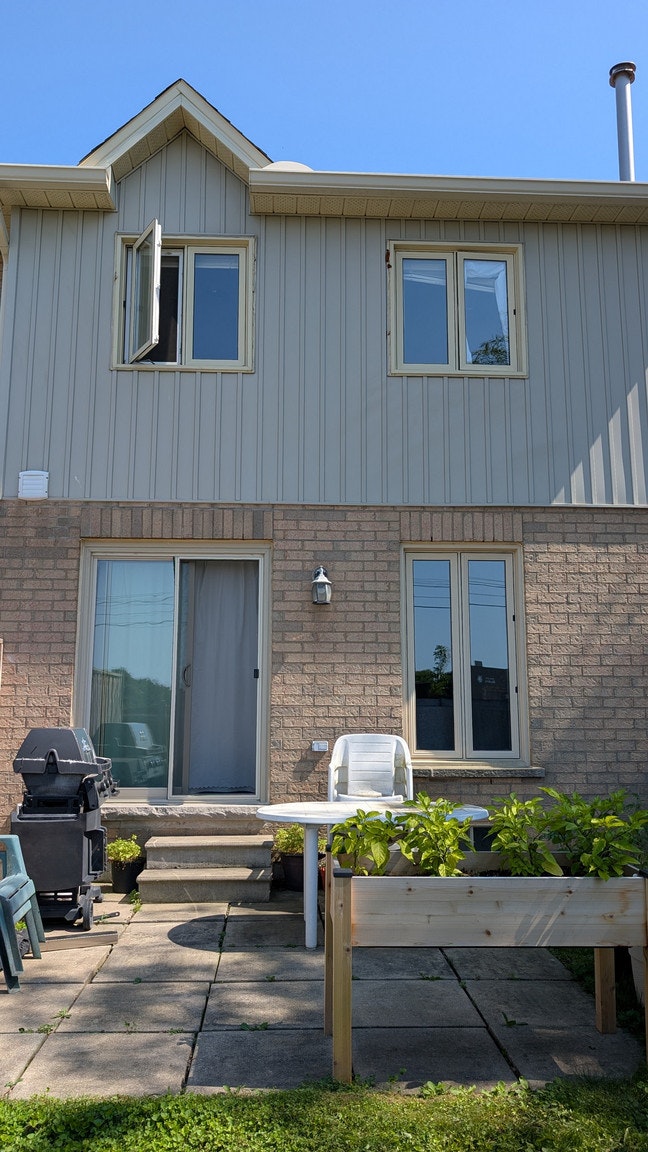 302 College Avenue West, Guelph, ON, N1G 4T6 - 11