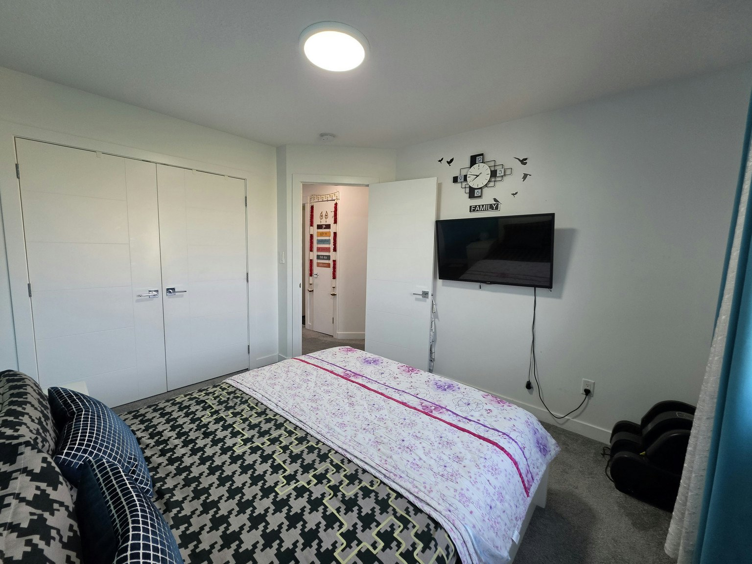 3055 Whitelaw Drive Northwest, Edmonton, AB, T6W 0T8 - 3