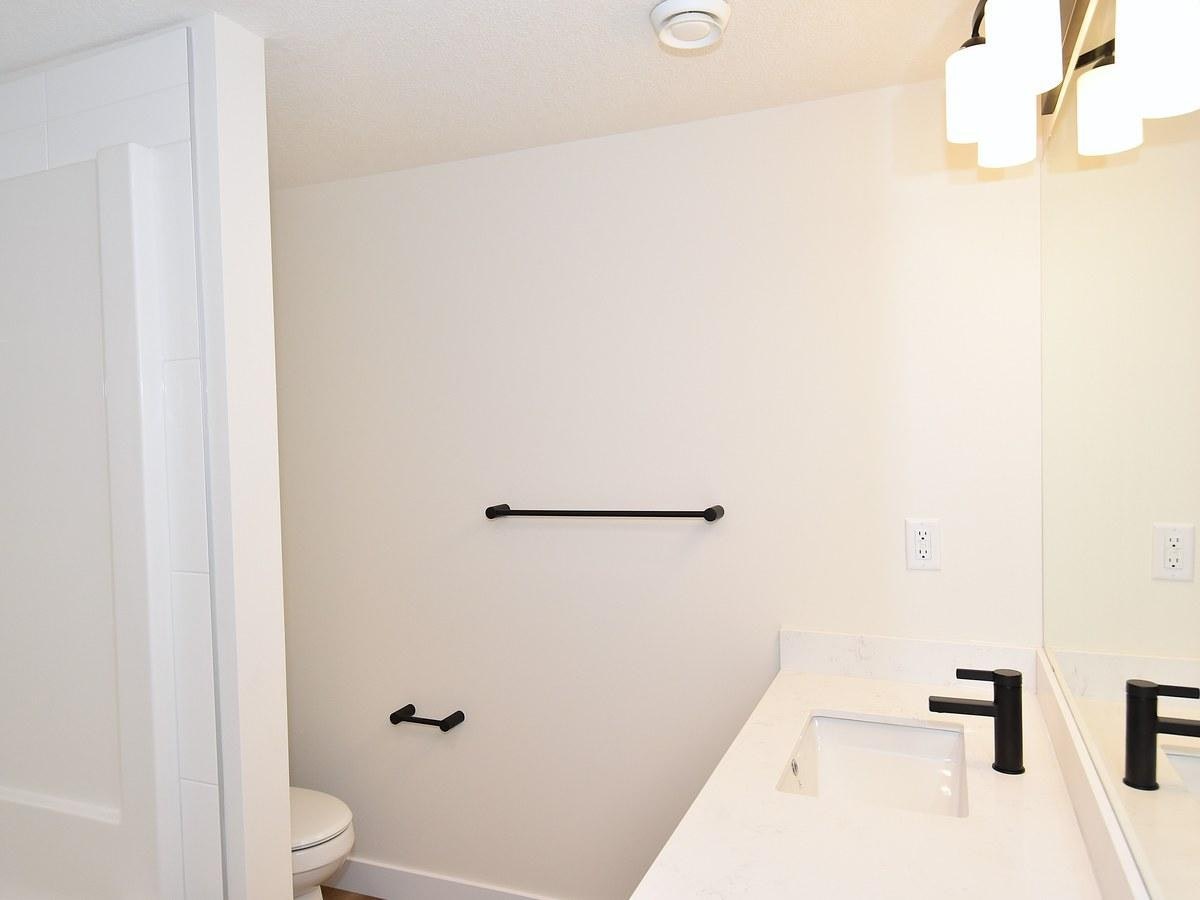 2131b-2131 5th Avenue Southwest, Edmonton, AB, T6X 3L9 - 18