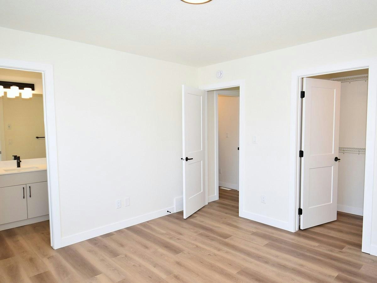 WH-4BD4-2131 5th Avenue Southwest, Edmonton, AB, T6X 3L9 - 29