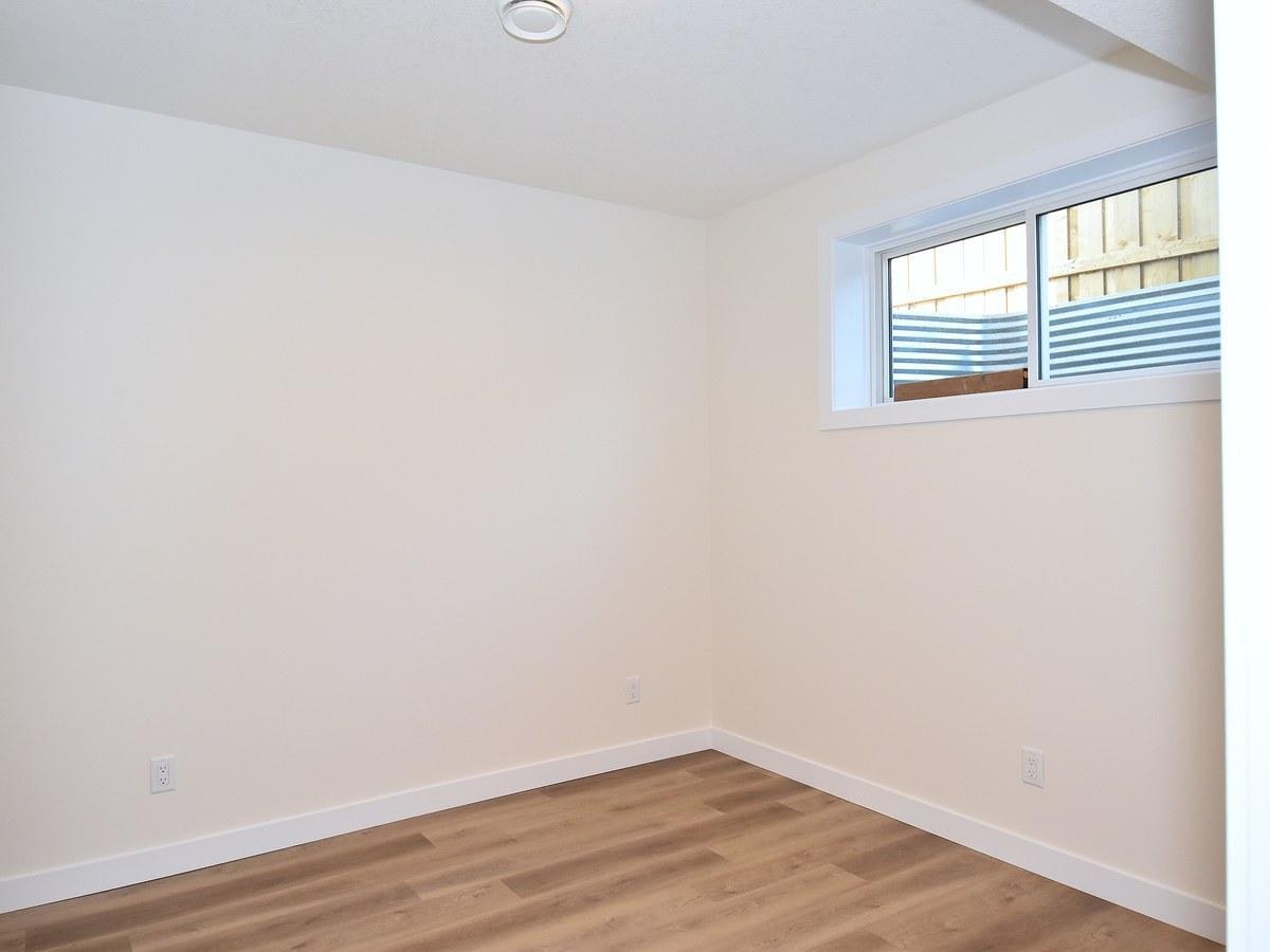 2133b-2133 5th Avenue Southwest, Edmonton, AB, T6X 3L9 - 15