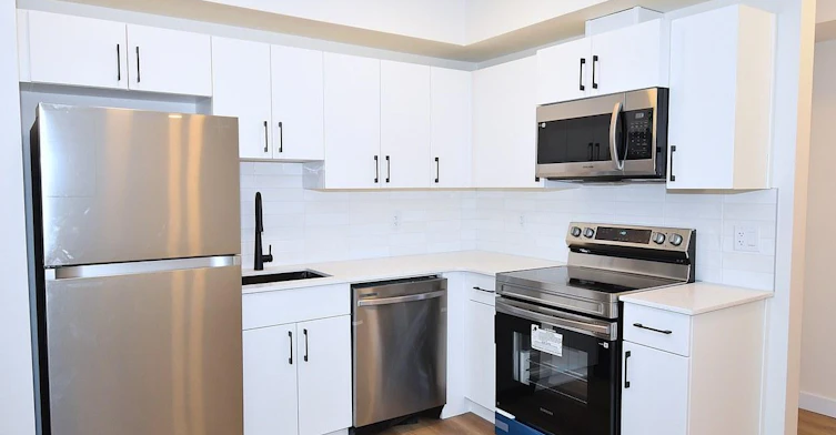 2133b-2133 5th Avenue Southwest, Edmonton, AB, T6X 3L9 - 7