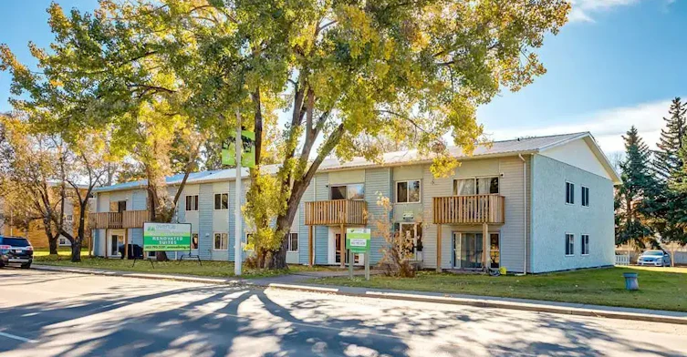 202-1011 Cassils Road West, Brooks, AB, T1R 1A7 - 9